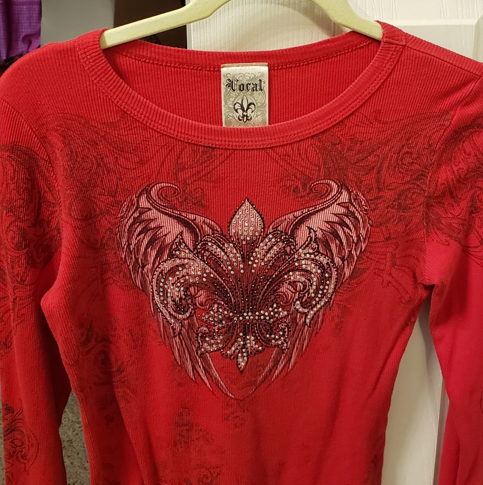 Red shirt